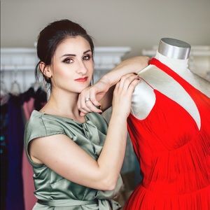 Meet your Posher, Inna